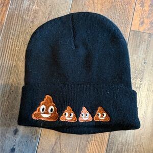 NWOT Girls poop emoji black winter hat one size
